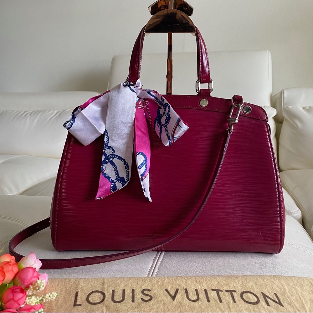 SOLD Louis Vuitton Epi Leather Brea